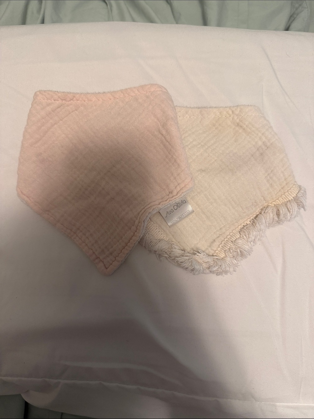 Cielo Baby Bib Set - Pink and Cream Muslin Bandana Bibs
